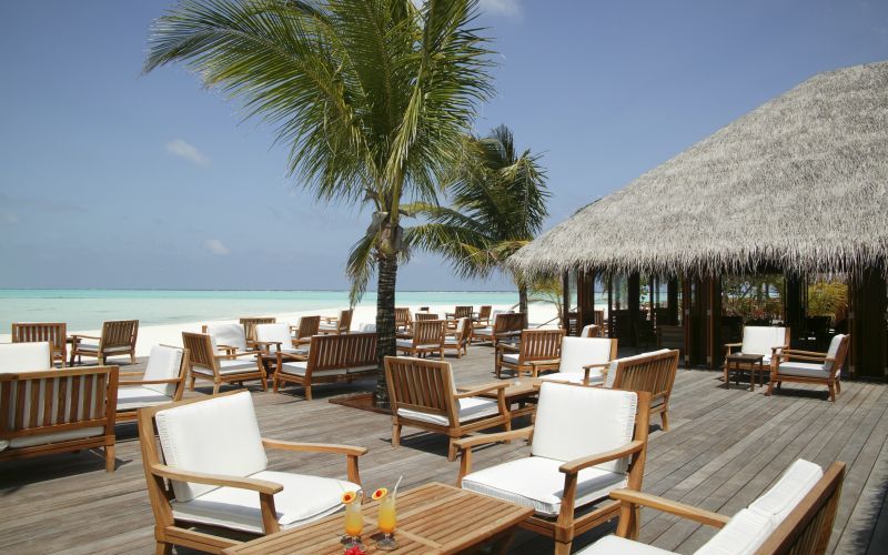 Download this Meeru Island Resort picture