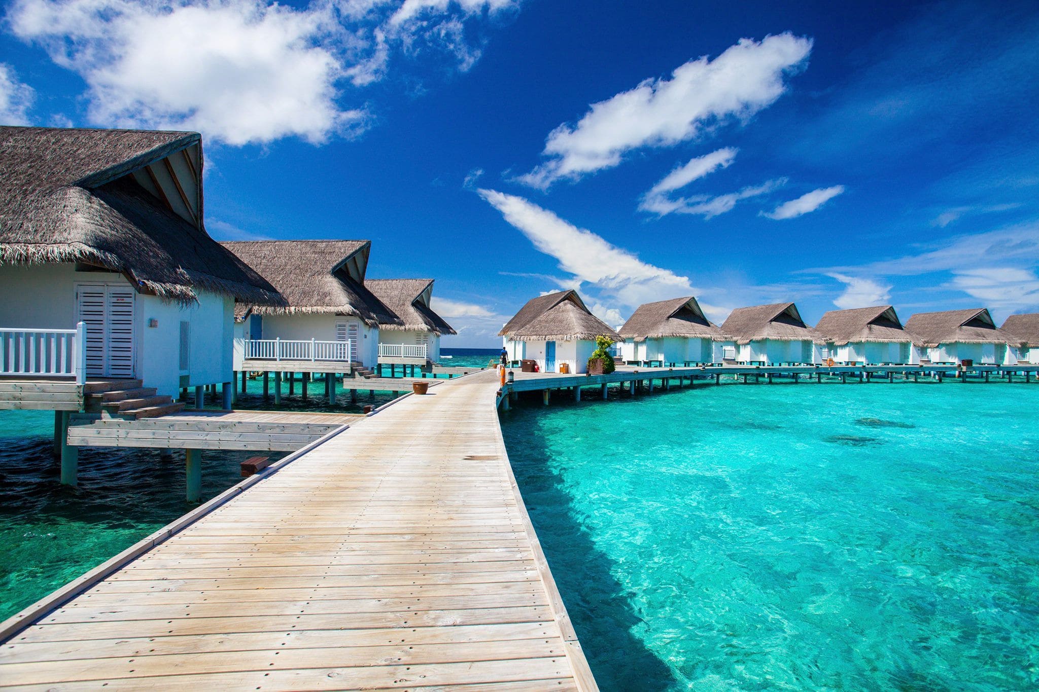 Centara grand island resort. Южная Азия Мальдивы. Centara Grand Island Resort Spa Maldives. Центара рас Фуши Мальдивы. Бунгало Исланд Резорт.