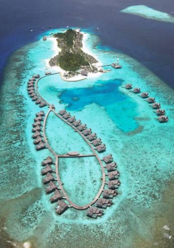 jumeirah vittaveli resort aerial